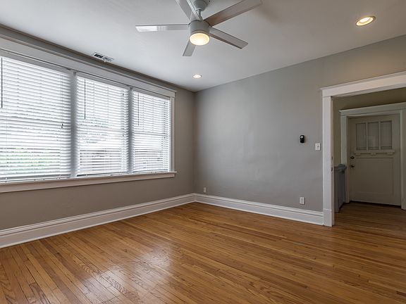 4th image of 4501-4503 Wichita Ave #1W