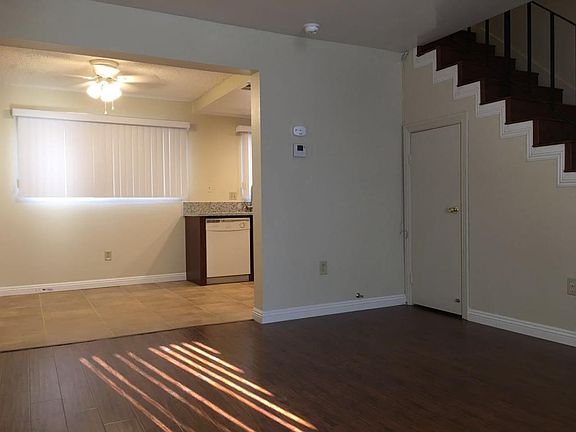 Living Room-2