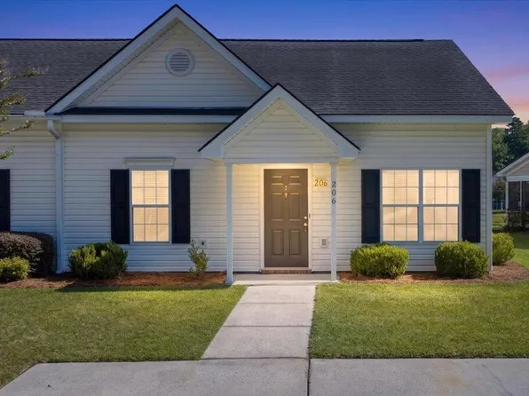 206 Dupont Way, Summerville, SC 29485