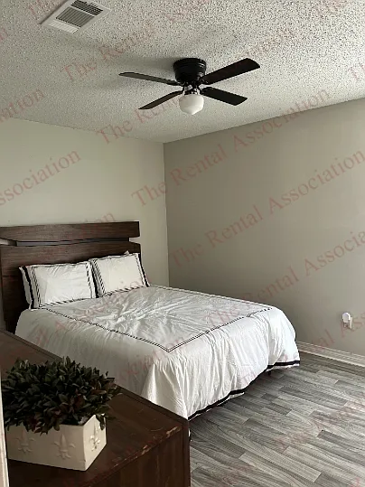113 Splane Dr #4 — Photo 5