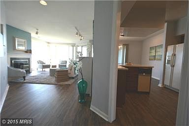 2nd image of 130 Oyster Cove Dr