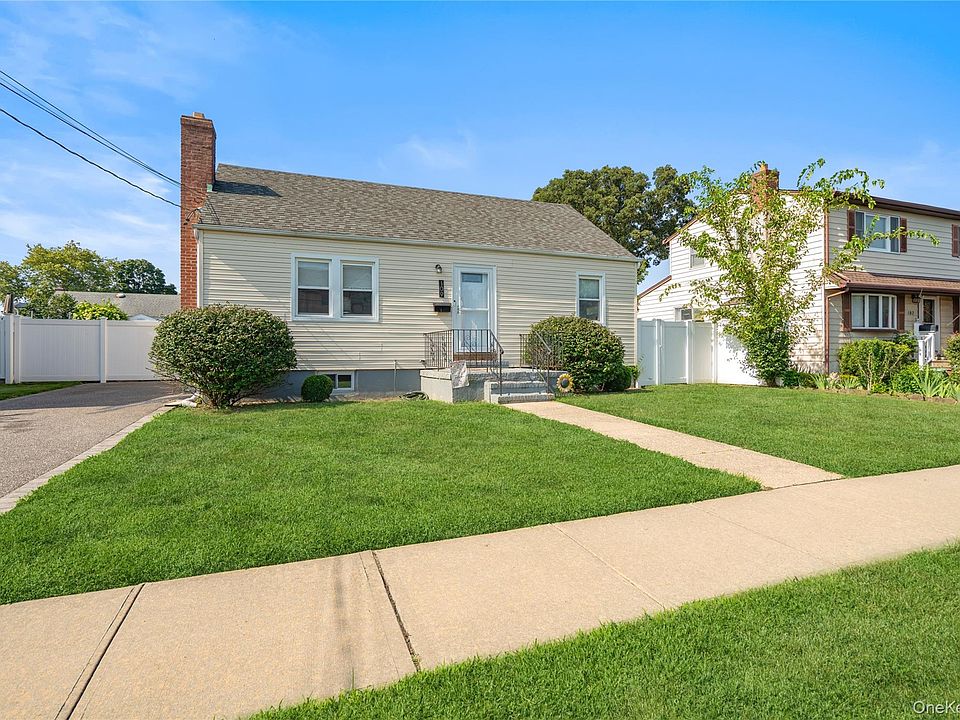 1st image of 109 Plitt Avenue
