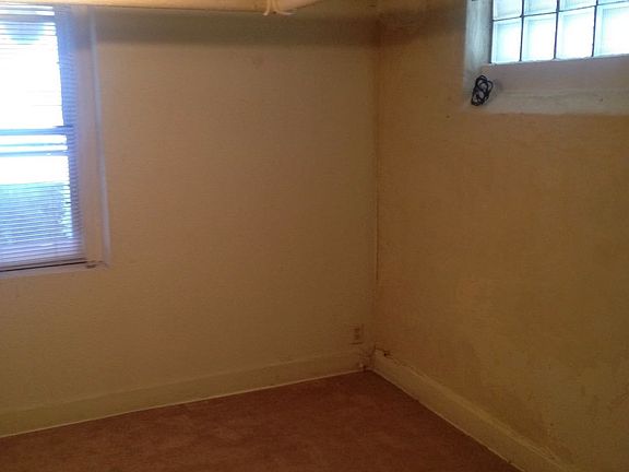 3rd image of 1372 Selby Ave APT 5