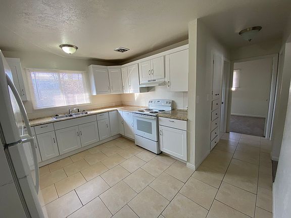 2nd image of 747 Boughton St #745