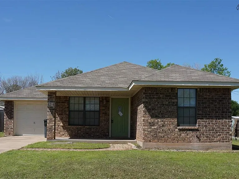 5216 Brookwood Dr — Photo 1