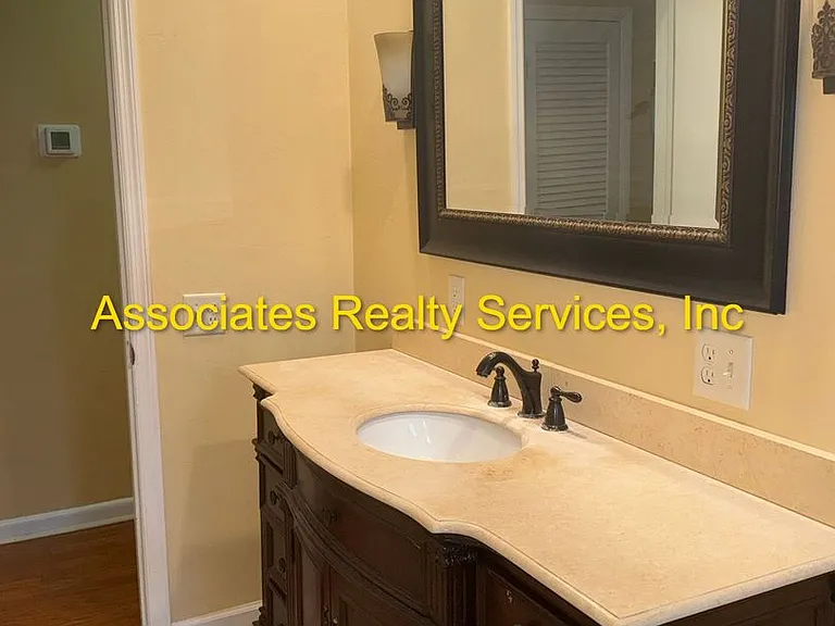 4521 NW 20th Pl — Photo 22