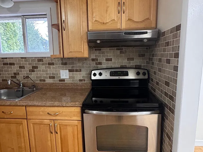 124 Gravesmith Dr — Photo 7