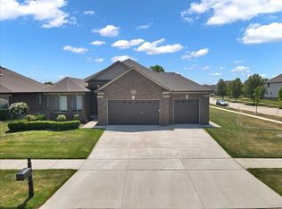 18514 Silent Dr, Macomb, MI