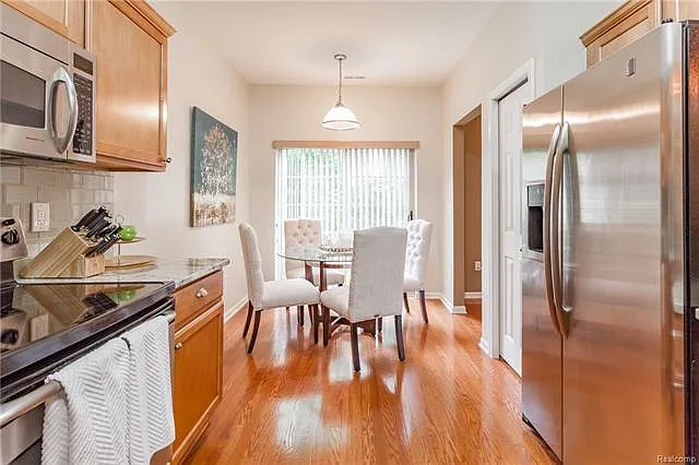 39698 Rockcrest Ln — Photo 6