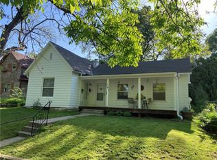 121 S Willis Ave, Independence, MO 64050