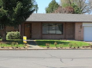 535 N 5th St, Central Pt, OR