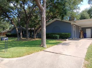 8803 Westover Club Dr #B, Austin, TX 78759