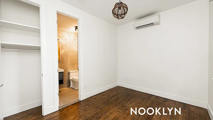 Rented by Nooklyn NYC LLC | media 11