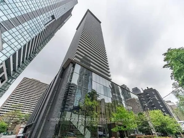 33 Charles St E, Toronto, ON