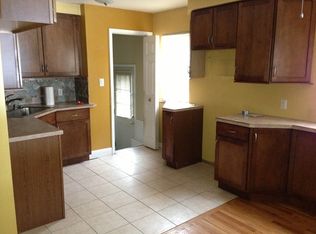 20523 Denby, Redford, MI 48240