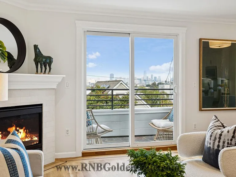 60 Bessie St #B — Photo 7