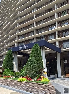 Sold by Highline Residential | media 28