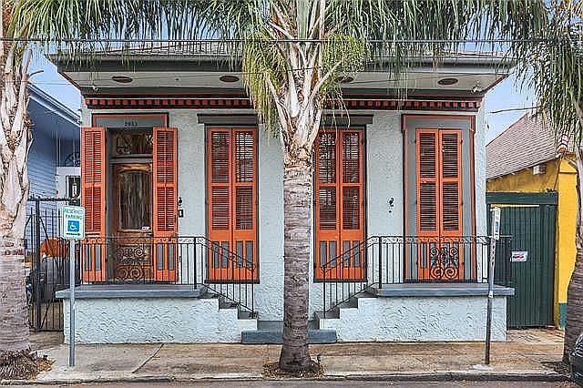1st image of 2033 Burgundy St