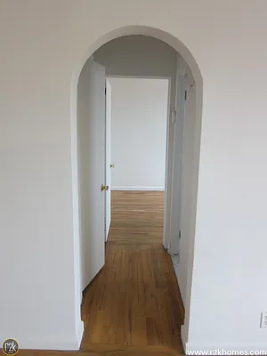 Rented by Realty 2000 Corp | media 9