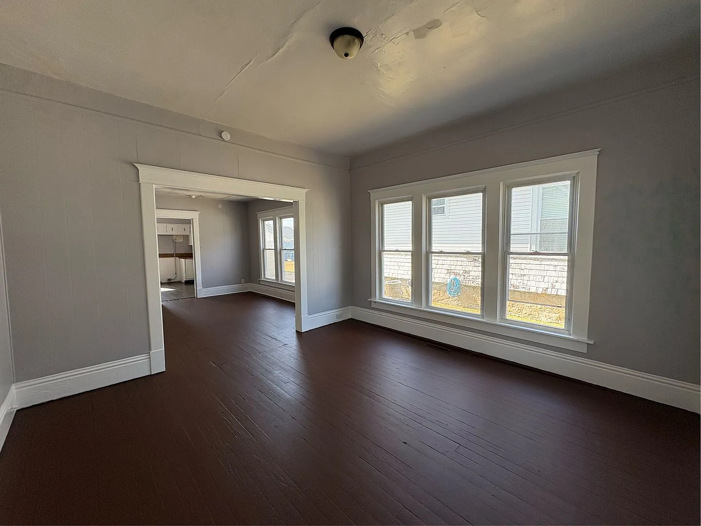 Coming Soon: Cute 3 Bedroom / 1 Bathroom House Joplin Mo!! — Photo 2