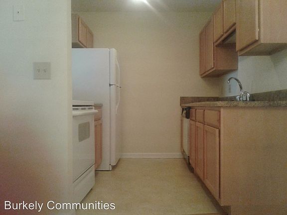 4th image of 5623A Hornaday Rd