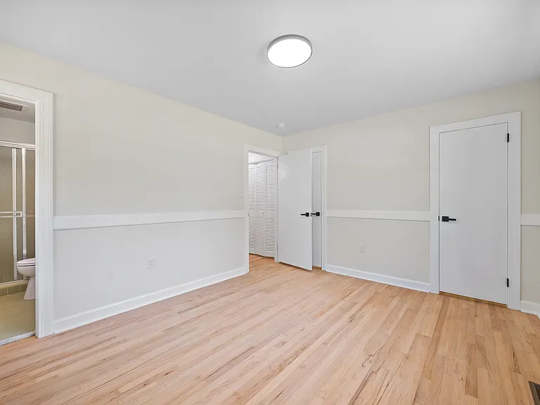 110 Toddsberry Rd — Photo 17