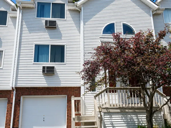 925 Oronoke Road #27G, Waterbury, CT 06708
