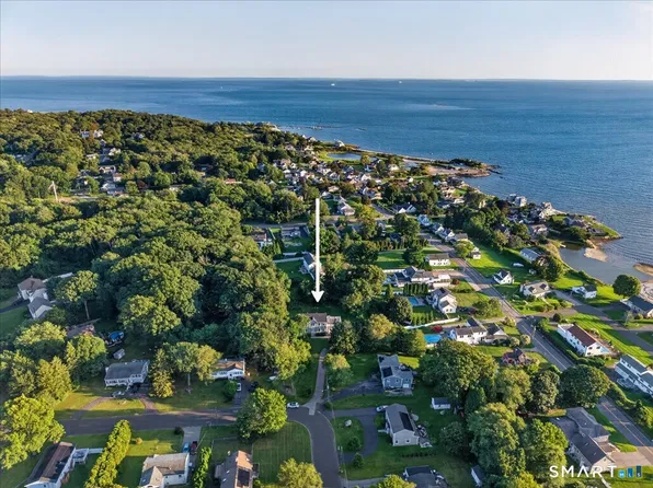 15-R Lee Road, Waterford, CT 06385