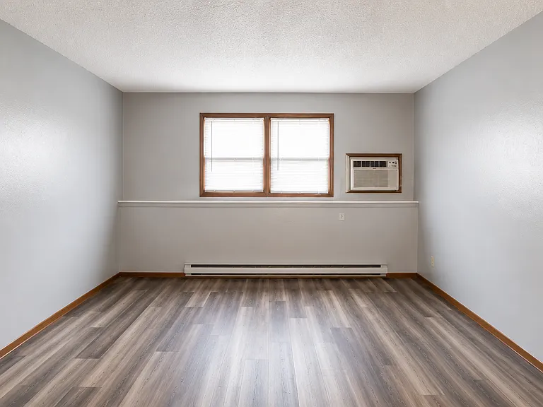 219-221 223rd St #221-B — Photo 4