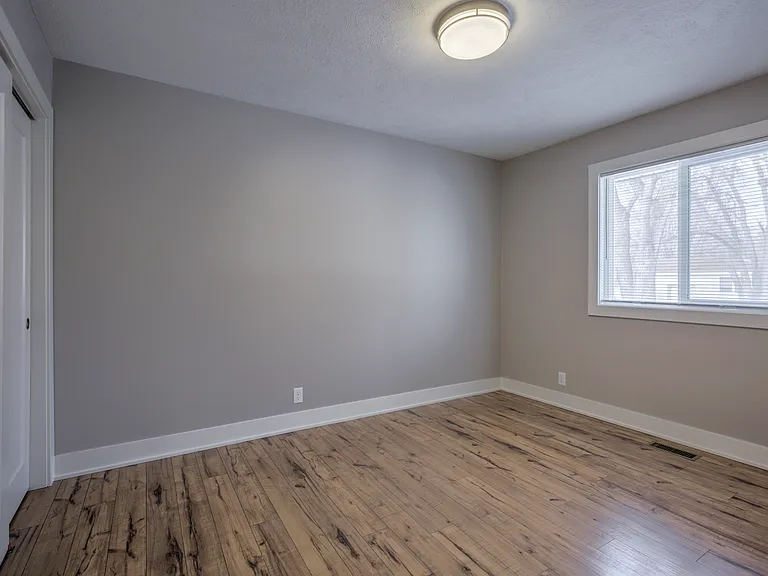 13511 Schirra St — Photo 20