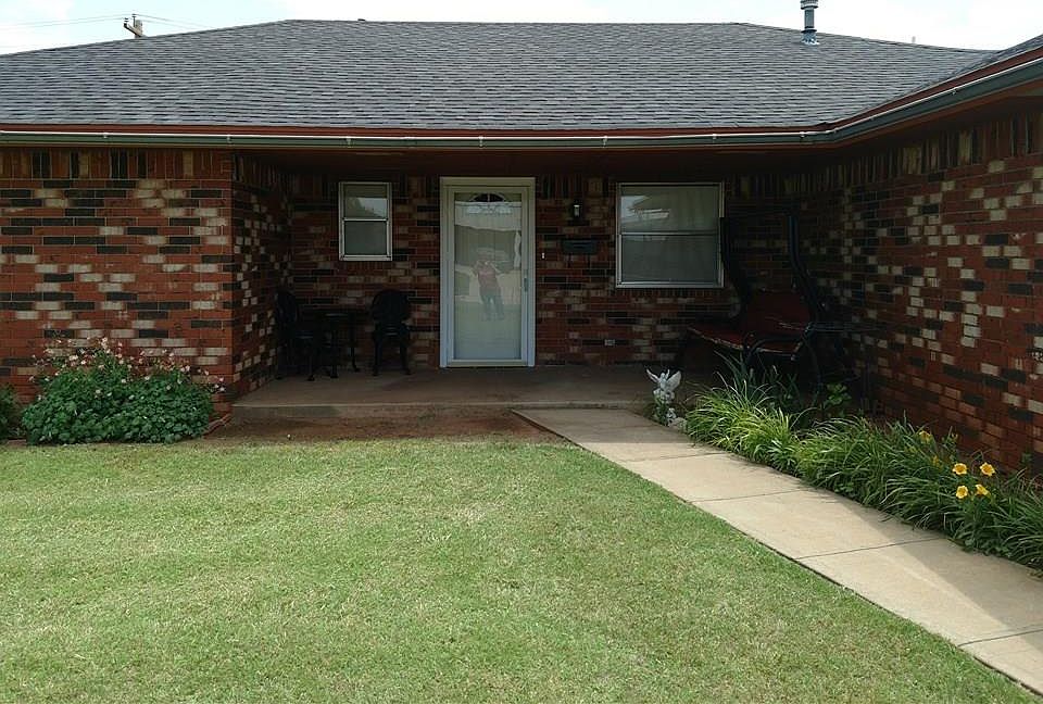 1st image of 134 Florence Dr