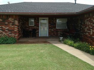 134 Florence Dr, Cordell, OK 73632