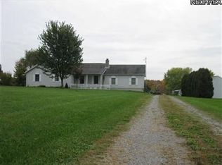6044 Everett Hull Rd, Fowler, OH 44418