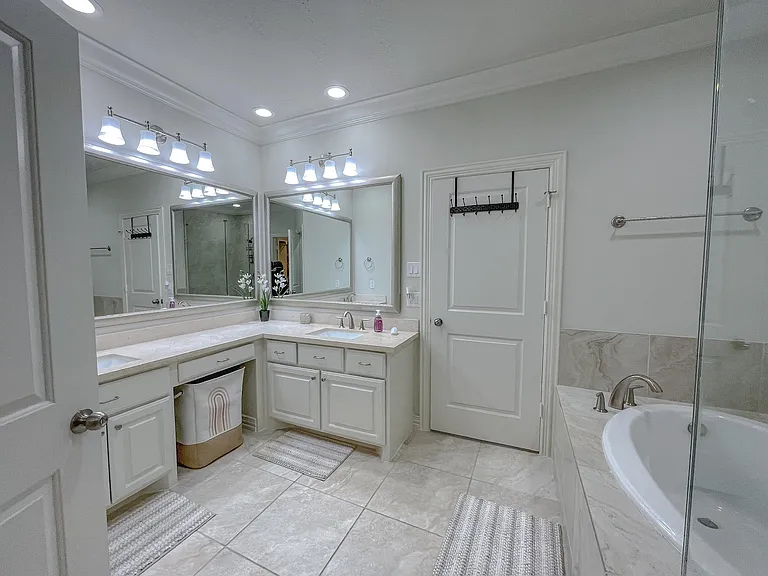 13422 Preston Cliff Ct — Photo 12