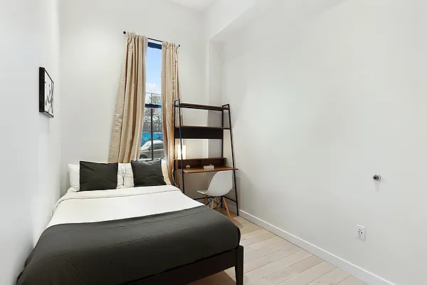 Rented by June | media 6