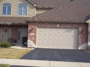15025 S Preserve Dr, Lockport, IL 60441