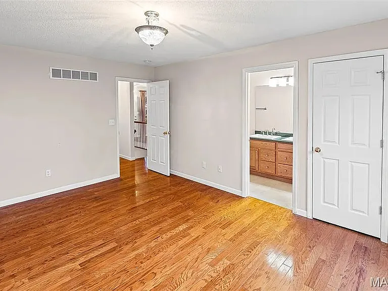 18 Crabapple Ln — Photo 7