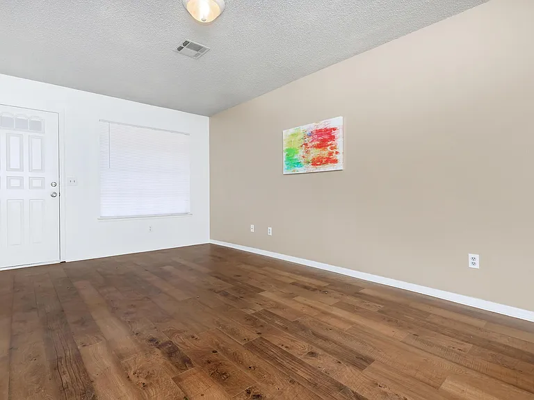 404 S 23rd Pl #1 — Photo 16