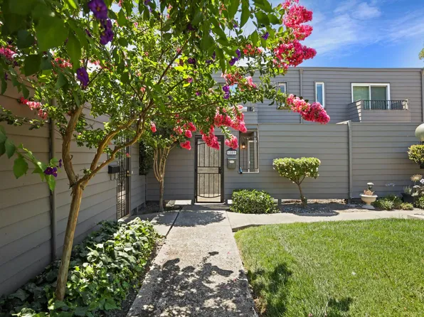 6809 Mill Springs Ct, Stockton, CA 95219