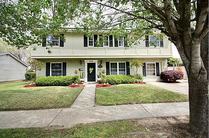 1st image of 416 Acadia Dr
