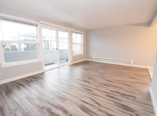 5815 20th Ave NW APT 4, Seattle, WA 98107