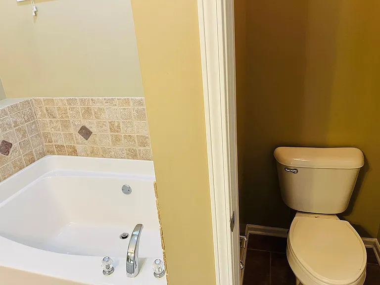 71 Covington Ter — Photo 20