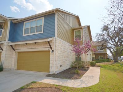 516 E Slaughter Ln, Austin, TX, 78744
