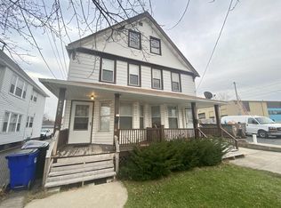 4251 W 24th St, Cleveland, OH