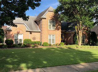 1420 Asbury Dr, Collierville, TN 38017