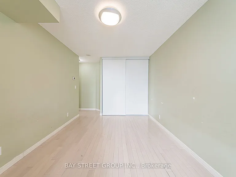 23 Hollywood Ave #3802 — Photo 23