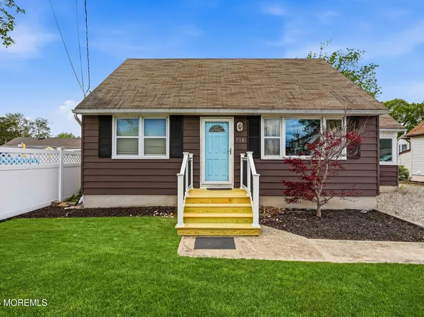 710 Newport Avenue, Ocean Gate, NJ 08740