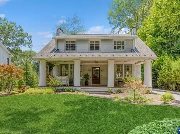 532 Beech St, Haworth, NJ 07641