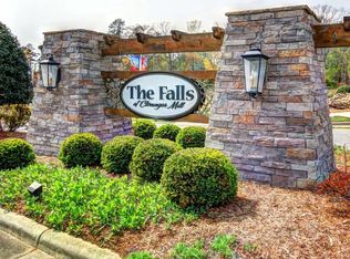 3891 12th St NE, Hickory, NC 28601