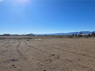 3676 W Collins Dr, Golden Valley, AZ 86413